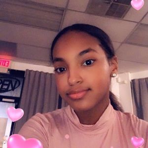 Meet your Posher, Dwanise